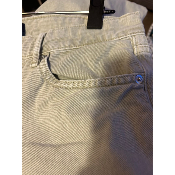 Women's GAP High Rise Wide-Leg Jeans in Beige, Size 10/30R - Picture 9 of 10